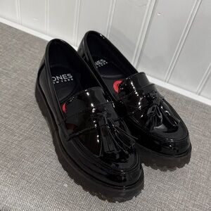 Jones New York Glossy Black Tassel Loafers